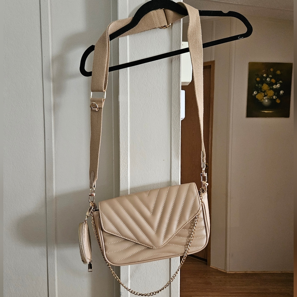 Crossbody Bag - Picture 2 of 12